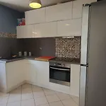 A 50m Des Plages, 1er Etage De Appartement