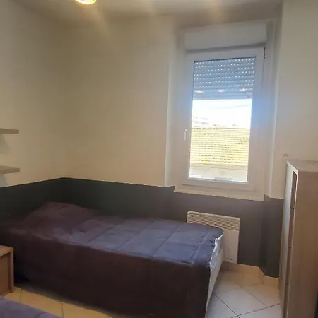 Apartman A 50m Des Plages, 1er Etage De *